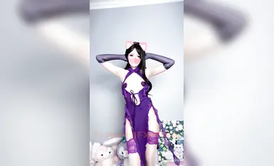 【2025年新品】，推特極品福利姬，可甜可鹽女神【小仙雲】最新1月新番裸舞+定製長視頻②，不解釋，非常耐看 (1)