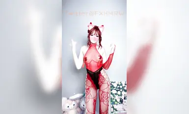 【2025年新品】，推特極品福利姬，可甜可鹽女神【小仙雲】最新1月新番裸舞+定製長視頻②，不解釋，非常耐看 (1)