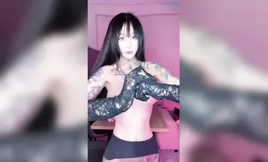 【重磅核彈】抖音顏值女神 九條南無 最新拜年福利淫語調教 (4)