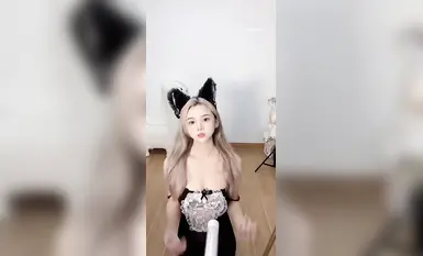 快手騷主播【小玲鐺】高顏值網紅小妹付費頭等艙騷舞 (51)