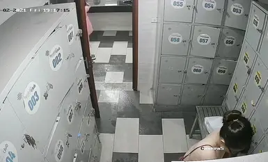更衣室偷拍