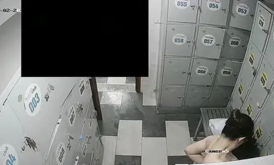 更衣室偷拍