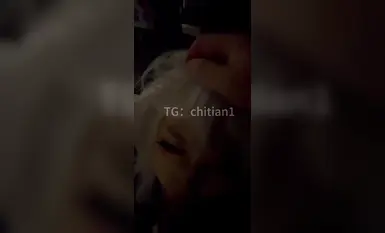 【2025年新品】可盐可甜COS抽像女菩萨【池甜chitian1】纸飞机VIP群福利②，各种露脸性爱，高潮喷水（2）