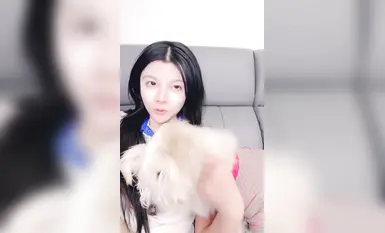 [리틀 폭스] 막 성인이 된 톱모델이 정말 엄청 엄청 젊어요. 외모와 몸매가 두인 인터넷 연예인들 못지않아요. 옷 벗고 관객 유혹해요. 틈이 참 예쁘네요 (3)