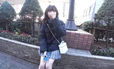 FC2PPV-4589371-8 [初拍♡] 0372_001 香玲酱 18岁 梦想成为声优的可爱现职③。作为老头的短发少女毕业应援而拍摄的视频公开，梦想、短发少女、人生一瞬间散去（笑）