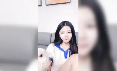 2025年2月新人，正宗饅頭逼，【06妹妹】，極品名器，高顏值美少女，好肥美的鮑魚，還是個人工白虎 (4)