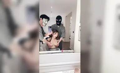 Ang mukhang celebrity, maputi, mayaman, at magandang diyosa na si 『츄츄_lovechuu』 ay nakipagtalik sa maraming tao, at ang super-looking na diyosa ay nahulog sa nakatutuwang sperm extraction at climax na sumisigaw at nakakabaliw na sprint sa maliit na butas 