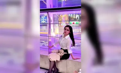 【2025年新流】深圳中越混血网红【波多野】视图福利，高颜值外围名媛，有钱人的玩物(1)