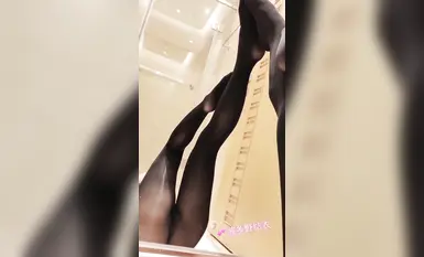 [Aliran Baharu pada 2025] Selebriti Internet kaum campuran Cina-Vietnam Shenzhen [Hatano] Lihat kebajikan, sosialit persisian bernilai tinggi, mainan orang kaya (10)