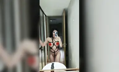 【2025年新流】深圳中越混血網紅【波多野】視圖福利，高顏值外圍名媛，有錢人的玩物(8)