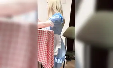 【2025年新流】深圳中越混血网红【波多野】视图福利，高颜值外围名媛，有钱人的玩物(9)