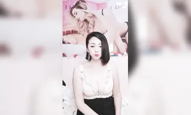 欲姐騷婦【寂寞少婦水水】淫語媽媽極品尤物道具雙插爆菊自慰上下忙不停 (1)