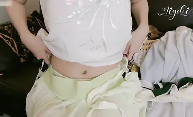 【Twitter 鈴木美咲】完璧なシルクの足コキ古代衣装フェラチオ足コキ偽チンポこすり