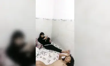 一群精神小妹被精神小伙干的死去活来