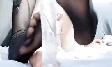 【2025年新流】S級完美露臉，推特清純女神【小壞貓】最新高價定製①，臉穴同框自慰，長得是性感蝴蝶逼 (10)