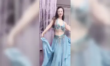 【틱톡】키 큰 스타킹 성숙한 여성 "블루 씨" 자위하는 퍼시 클로즈업 6V_더러운 말이 끊임없이 그녀의 퍼시를 유혹합니다 (6)