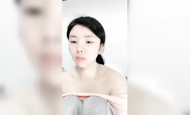 我的梦中女神【裸舞婉儿】魔鬼身材雪白裸体_颜值高身材好的极品女神一丝不挂全裸露脸热舞简直美到爆(1)