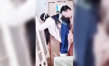 Nữ sinh JK chuyển giới bằng lụa trắng_Liếm nữa là mềm_Ồ, đủ rồi_Vóc dáng cao lớn nhô cao trong ký túc xá sinh viên và bị anh trai địt dữ dội_Biểu cảm vẫn còn hơi ngại ngùng