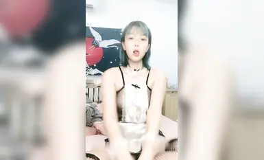 OSTP1183_婷婷的逼会咬人短发萌妹自慰啪啪，情趣装网袜震动棒抽插足交口交，后入性感大屁股