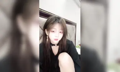 顶级颜值反差婊，下海大秀直播，酒店开房被大哥无套猛干(5)