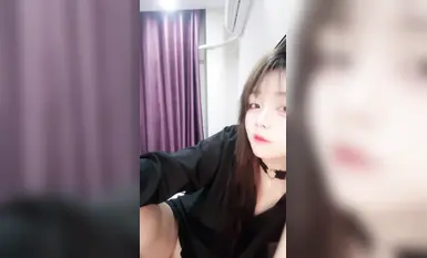 顶级颜值反差婊，下海大秀直播，酒店开房被大哥无套猛干(9)