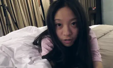 เหตุเกิดที่โรงเรียนหญิงไคหยาง ครูต่างชาติสาวผมหางม้าแฝดสวมชุดสาวใช้สุดเซ็กซี่ ถูกครูต่างชาติฝึกสอนและมีเซ็กส์ในท่าต่างๆ! (3)