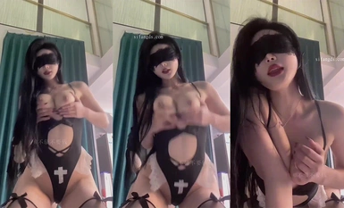 【不骚不要钱】巨乳定制黑丝高跟足交自慰喷水(16)