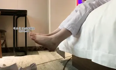 见新摄影妙脆脚素人学生足模恋足丝袜棉袜裸足秀合集2 (3)