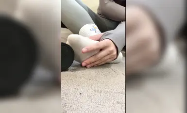 พบกับภาพถ่ายใหม่ที่สวยงามและคมชัดของเท้าของนักเรียนมือใหม่ นางแบบเท้า ถุงน่องผ้าฝ้าย ถุงเท้าโชว์เท้าเปล่า คอลเลกชัน 3 (2)