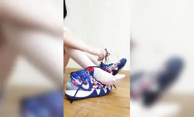 Yuming Photography Student Foot Model Barefoot White Socks Jade Foot Show Collection (2)