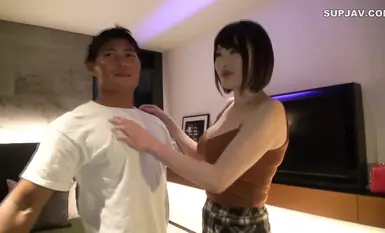 FC2-PPV-4613532 ★限時【半價】截止到3/2★【高挑巨乳美女】【汁水太多哈哈】在SNS上向自我肯定需求較高的男生發DM。經過一番交涉，我獲得了拍攝的許可，結果發現這是一個真正的變態。 [影片中出現的臉]