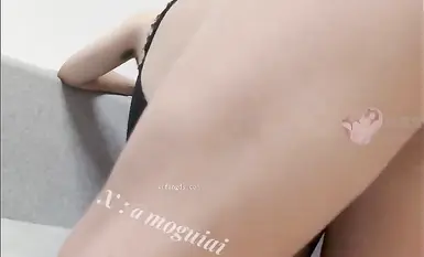 【2025年新流】推特05年巨乳芭比【魔鬼爱Nasiax1】付费VIP福利②，调教疯狗模式爆肏，掐脖窒息奶子乱颤(3)