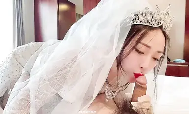 ชุดแต่งงานสุดเซ็กซี่ตัดกันร้อนแรง "ตูตู" กับกลุ่มเพื่อนสาว VIP กลุ่ม Xiuhe ชุดแต่งงานหน้าออรัลเซ็กซ์ ชุดแต่งงานเจ้าสาวสุดเซ็กซี่ตัดกันสุด ๆ เวอร์ชั่นเต็ม สวัสดิการ ③ (2)