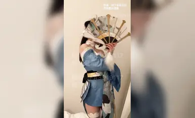 喜欢cos的小母狗嫩妹『桐下爱希』不知火舞（王者荣耀）