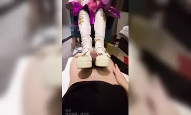 Isang maliit na asong babae na mahilig sa cosplay, "Kirishita Aixi" Kassa