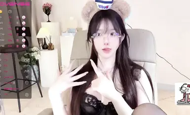 Stripchat性感噴水御姐女神『Hahaha_ha』最新直播合集 (26)