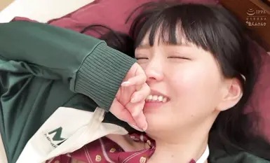 SMUW-032 小夏＆小春＆Urara @秘密帐户J