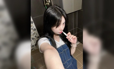 Guizhou xx Normal College Wang xhong 21 B cup pelajar drama dalaman mahu disentuh oleh tuan