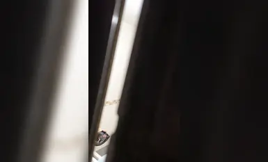 健身完的妹子冲澡