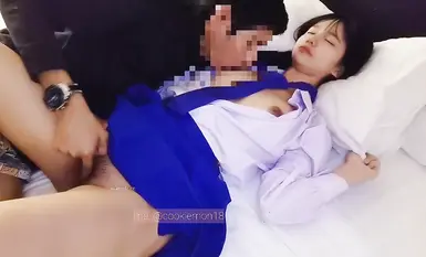 P站網紅泰國正妹清純萌妹子【cookiemon18hotatekixu】與男友啪啪私拍全套福利視頻 (2)