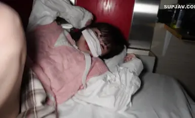 FC2-PPV-4593588 [露臉樣本]「突然消失的超人氣偶像」身著生日服裝重返FC2。拍攝了大約 80 分鐘的性行為，從原始口交到原始內射。 *4K高解析度