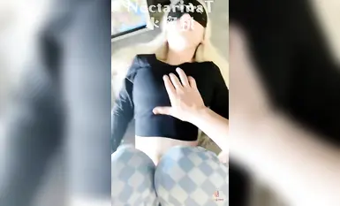 Mút một con cặc to và xem phim khiêu dâm_Mèo ướt và chặt cảm thấy thật tuyệt_Xuất tinh vào nồi mật ong