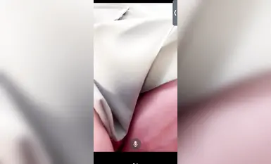 Douyin B สถานีสมอวิวคู่ ประโยชน์ที่มองเห็นด้วยการให้ของขวัญเท่านั้น จิ๋มนุ่มนิ่มถูกดึงซ้ายและขวาบนเก้าอี้ใสด้วยการแกว่งของก้นน้ำผึ้ง (2)