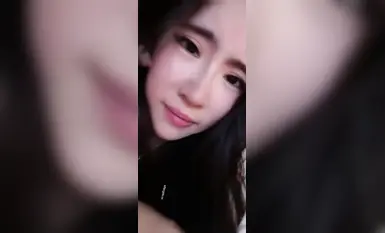 推特极品颜值母狗，身材超赞，蜜穴淫水超多，鸡巴插完再用手玩弄，高潮喷水(8)