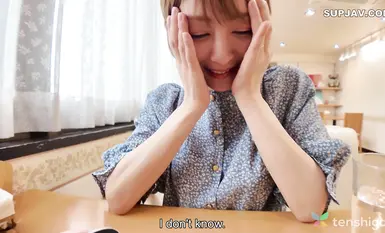 FC2-PPV-4601642 [未經審查] 苗條的家庭主婦Sora-chan！與咖啡館女服務員的激烈性愛