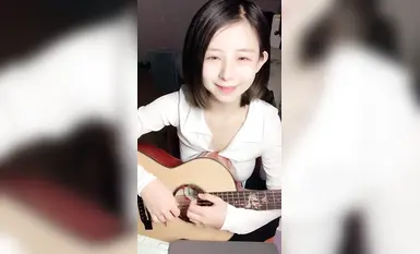 Kebocoran terbaru pada Februari 2025, berita besar! Guru muzik sangat kontras! [Guru Xiaoshu] Seorang gadis yang manis dan patuh, yang pada mulanya tertipu oleh penampilannya, ditelanjangkan, dan air berahinya terus mengalir (2)