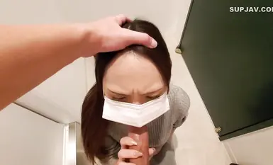 FC2-PPV-4597394 【素人單拍】【中出】把肉棒塞進管理階層被卡住的女社長嘴裡