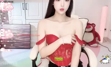 【Stripchat】学姐系天使容颜清纯反差女神「ho7-shi」黑网丝袜情趣内衣风骚热舞，极品尤物颜值无懈可击