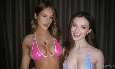 【年度新檔】影後級巔峰美顏超敏感潮吹少女「Dainty Wilder」OF露臉大尺度私拍 狂野自慰拉拉菊花屁眼一起開 (2)