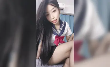 【施施】阿黑顏反差婊_絲襪高跟吐舌翻白眼超騷自慰_1